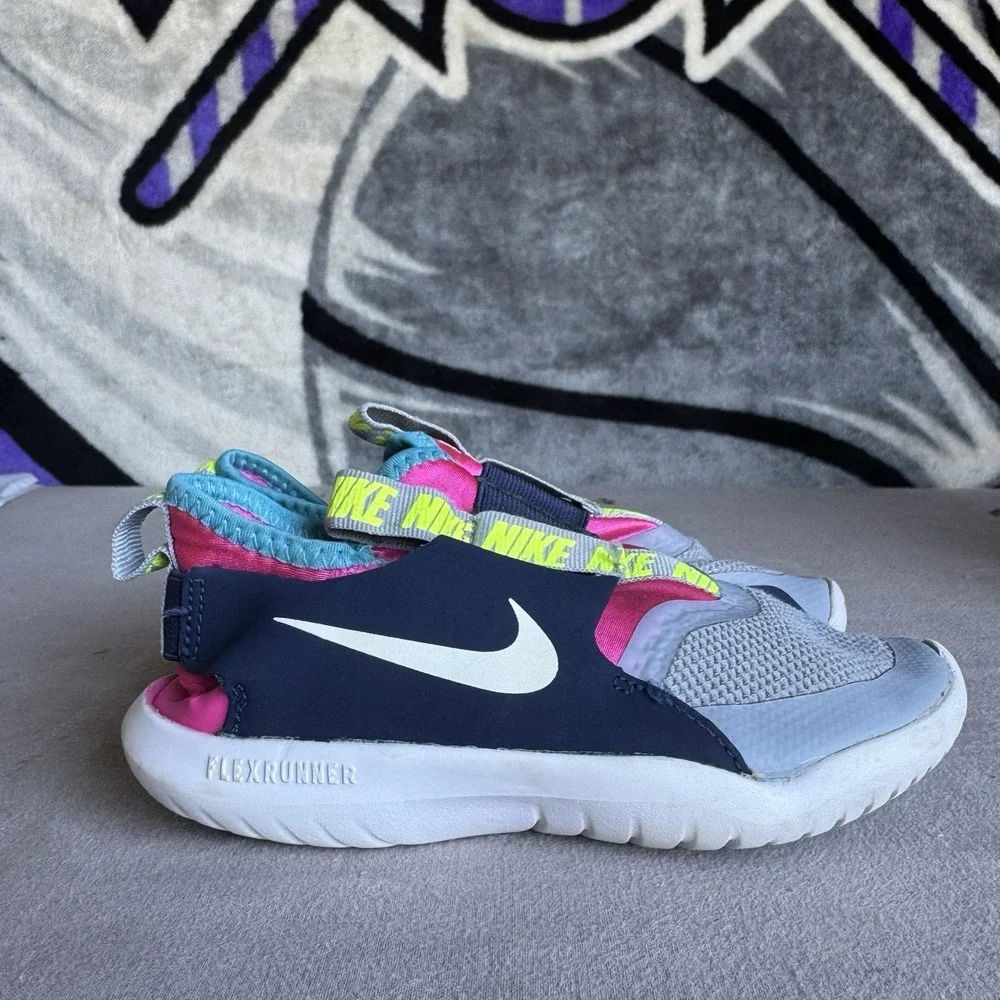 Size 12c - Nike Flex Runner (GS) Girl's Running Shoes Grey/Pink